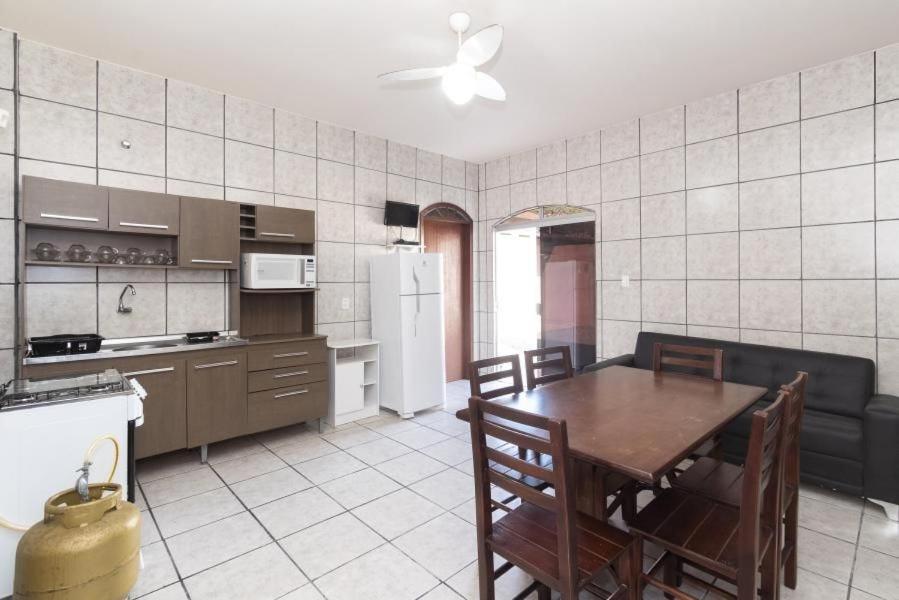 Residencial Ipe Amarelo Bombinhas Exterior photo